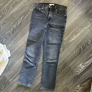 Madewell “perfect vintage jean” in gray/black